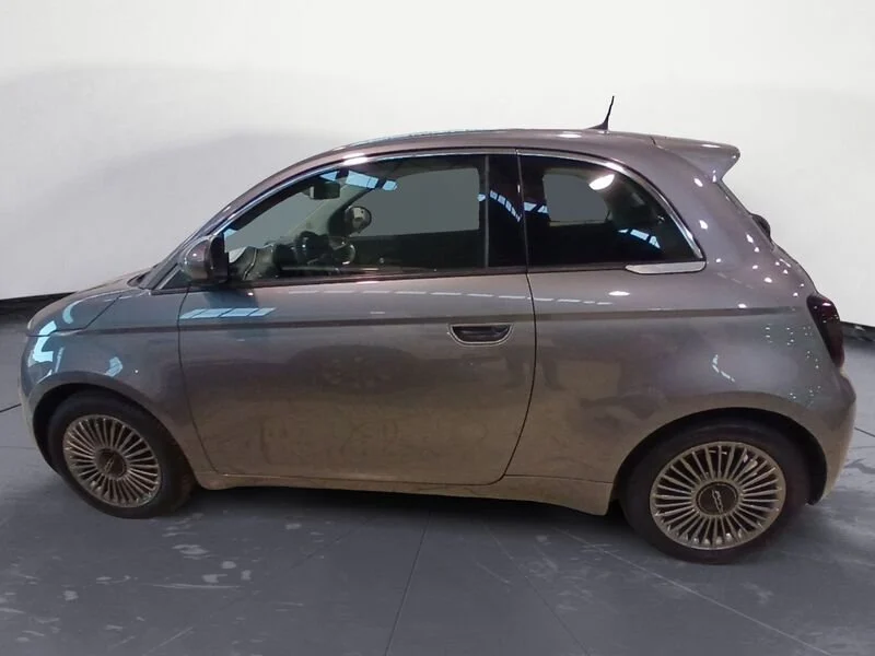 FIAT 500e Icon Berlina