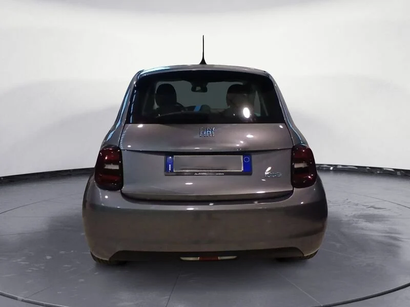 FIAT 500e Icon Berlina