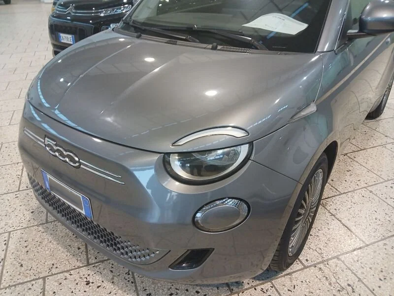 FIAT 500e Icon Berlina